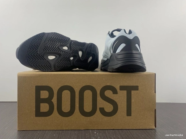 Adidas Tint Blue GZ0711 MNVN 700 Yeezy Boost 0812